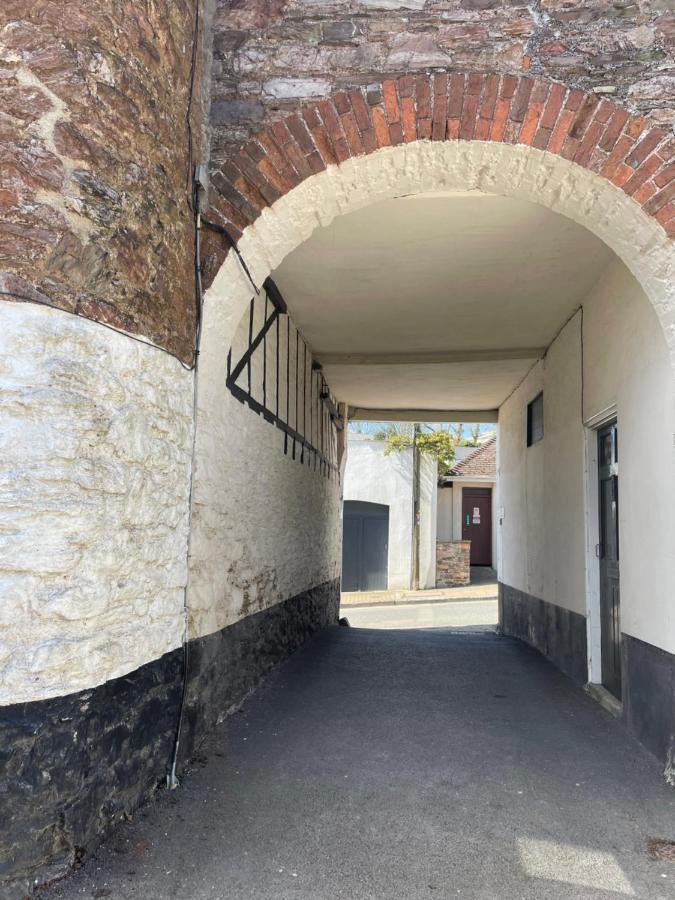 Brownston Apartments Modbury Buitenkant foto